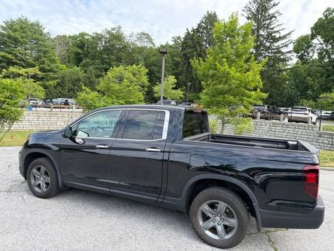 Used 2023 Honda Ridgeline RTL-E image 2