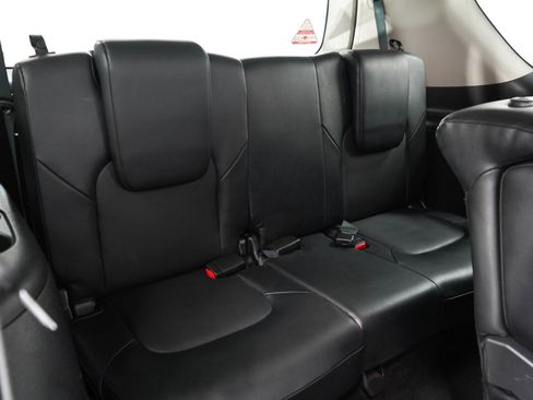 Used 2024 Nissan Armada SV AWD/4WD image 14