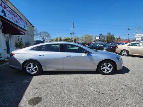 Used 2017 Chevrolet Malibu LS image 8