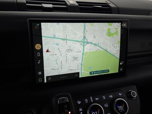 Used 2024 Land Rover Defender 130 X image 30