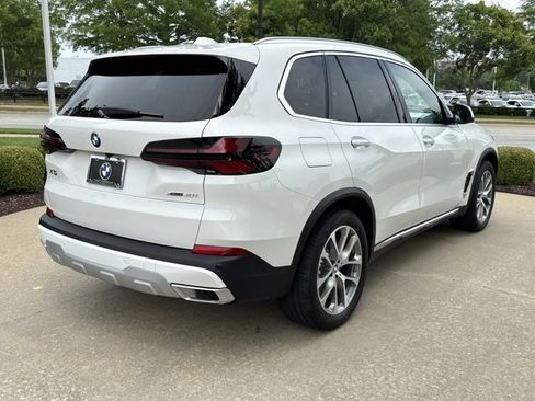 Used 2026 BMW X5 xDrive40i w/ Climate Comfort Package image 5