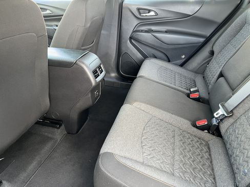 Used 2024 Chevrolet Equinox LT AWD/4WD image 16