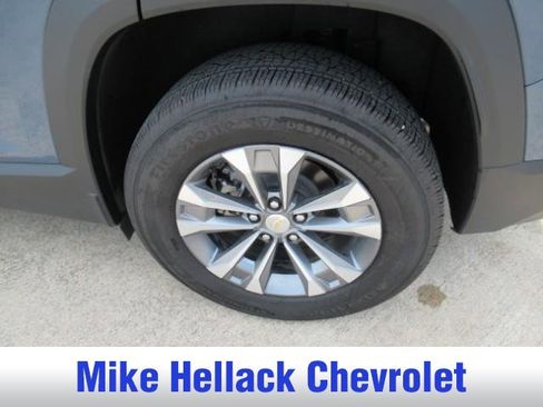 Used 2026 Chevrolet Equinox LT w/ Convenience Package II FWD image 5