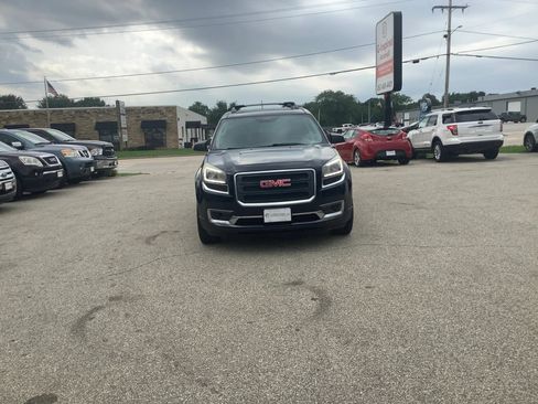 Used 2015 GMC Acadia SLE AWD/4WD image 3
