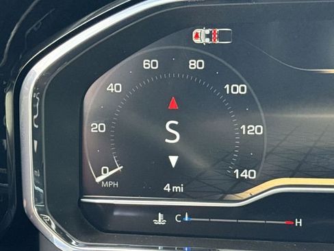 New 2025 GMC Sierra 1500 SLE w/ Preferred Package image 15