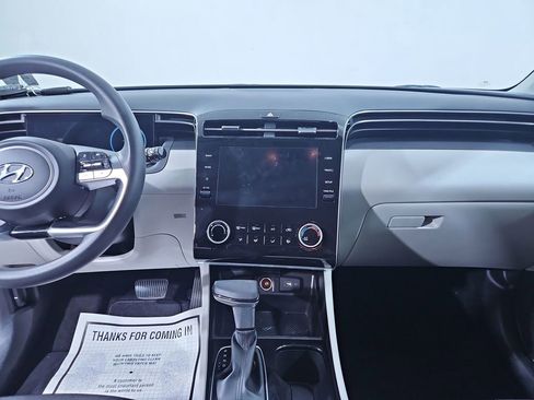 Certified 2024 Hyundai Tucson SE AWD/4WD image 19
