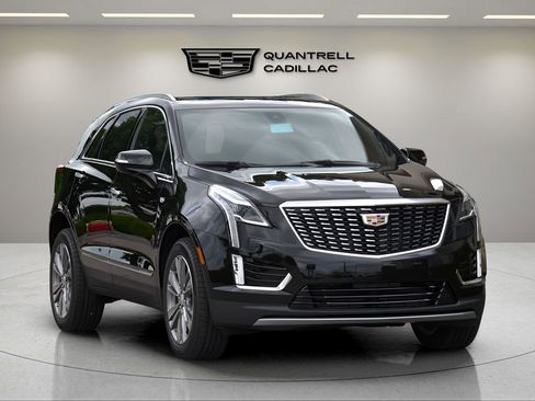 New 2025 Cadillac XT5 Premium Luxury w/ LPO, Floor Liner Package image 2