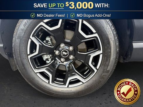Used 2025 Ford Bronco Sport Outer Banks w/ Outer Banks Tech Package+ AWD/4WD image 13