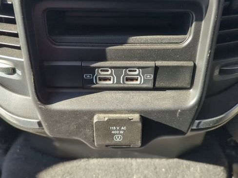 Used 2021 RAM 1500 Big Horn AWD/4WD image 17
