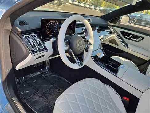 New 2025 Mercedes-Benz S 580 4MATIC Sedan image 25