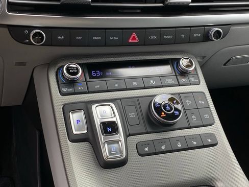 Used 2025 Hyundai Palisade SEL AWD/4WD image 17