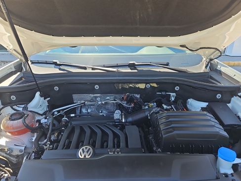 Certified 2023 Volkswagen Atlas SEL AWD/4WD image 38