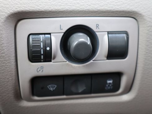 Used 2009 Subaru Tribeca Limited AWD/4WD image 31