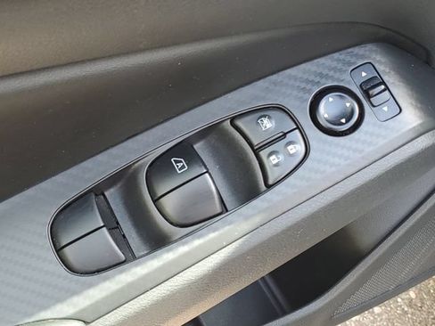 Certified 2024 Nissan Altima 2.5 SV AWD/4WD image 22