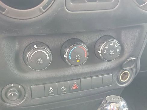 Used 2016 Jeep Wrangler Unlimited Sport w/ Quick Order Package 24S AWD/4WD image 24