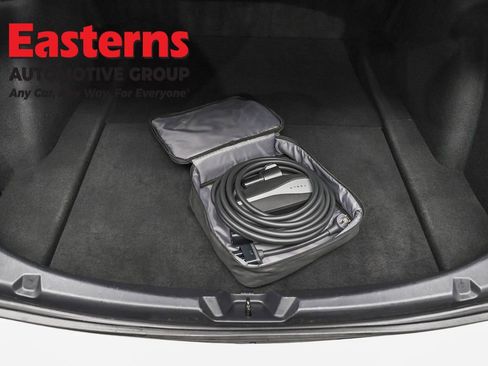 Used 2020 Tesla Model 3 Standard Range Plus image 9