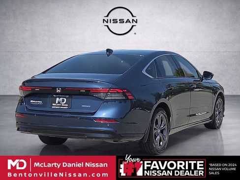 Used 2023 Honda Accord EX-L image 5