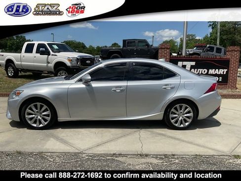 Used 2015 Lexus IS 250 RWD image 4