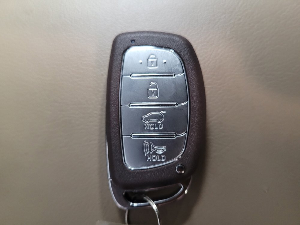 Used 2020 Hyundai Tucson Value FWD image 32