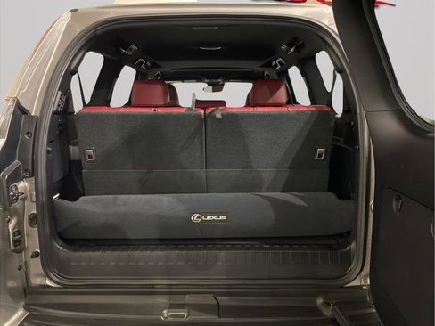 Used 2021 Lexus GX 460 Luxury w/ Off Road Package image 5