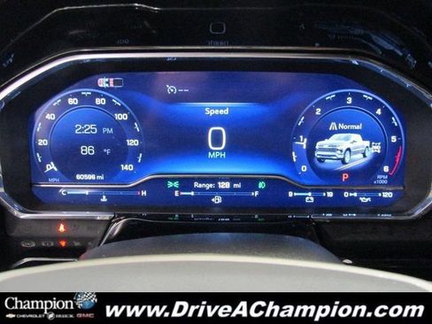 Used 2024 Chevrolet Silverado 1500 RST w/ Redline Edition AWD/4WD image 30