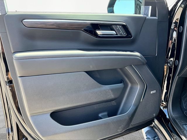 New 2026 Chevrolet Tahoe Z71 w/ Z71 Off-Road Package AWD/4WD image 24