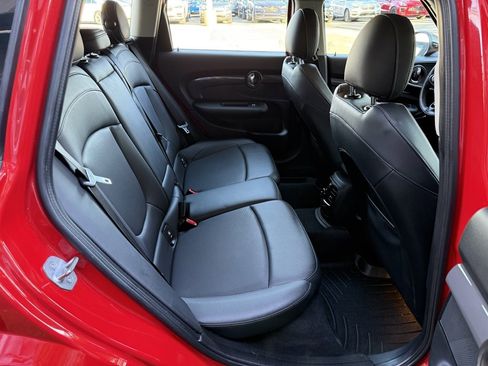 Used 2019 MINI Cooper Clubman S image 17