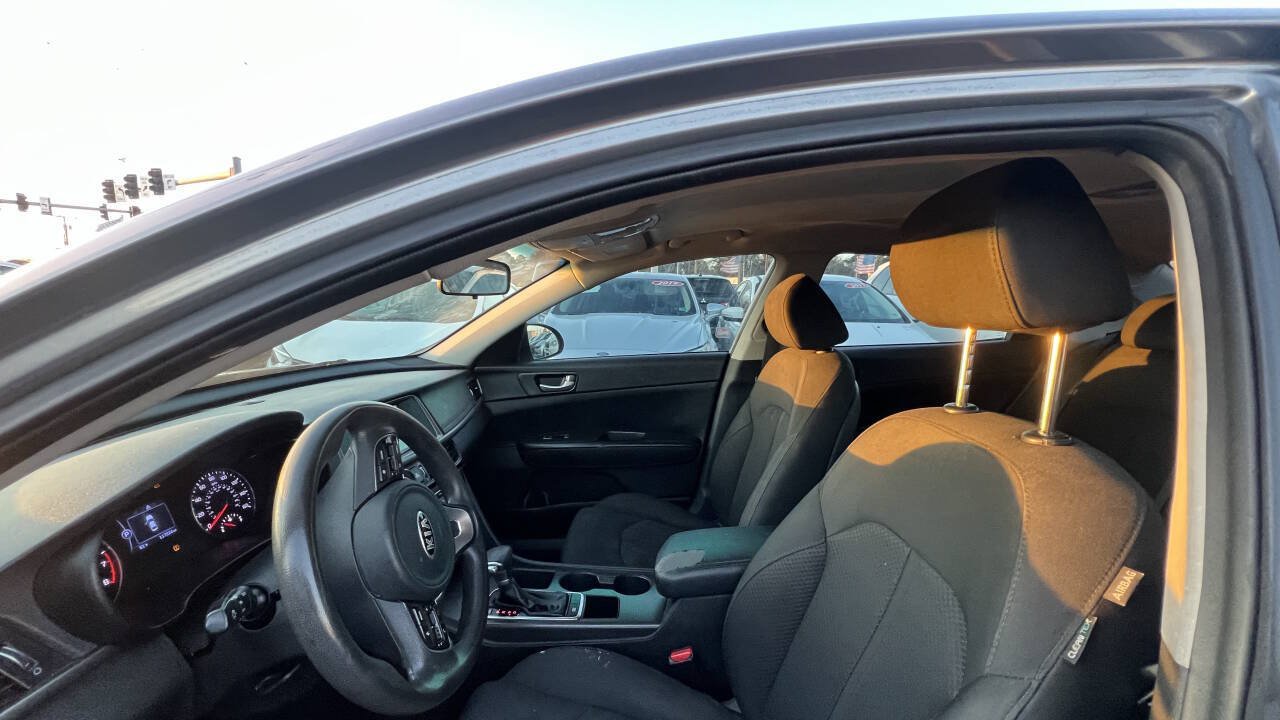 Used 2018 Kia Optima LX FWD image 4