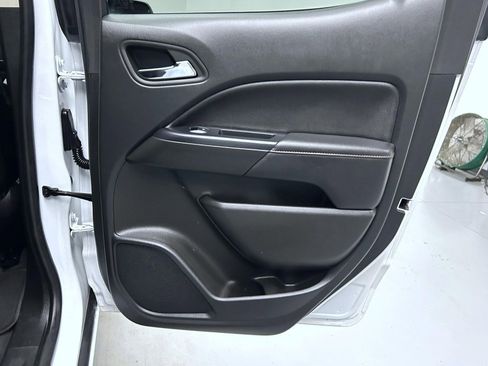 Used 2022 GMC Canyon AT4 w/ Trailering Package image 17