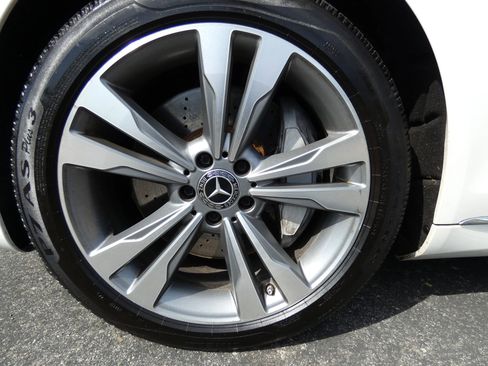 Used 2019 Mercedes-Benz S 450 Sedan image 21