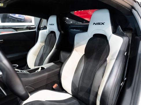 Used 2022 Acura NSX Type S image 4