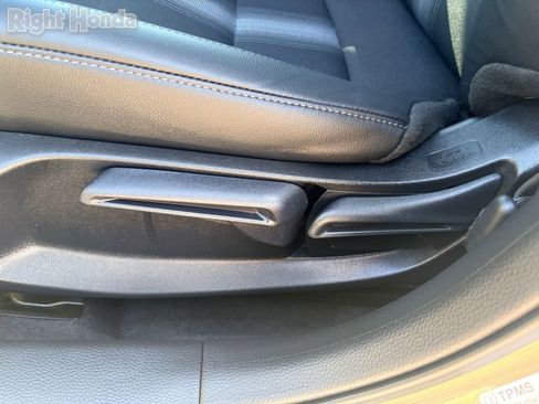 Certified 2025 Honda Civic Sport image 24