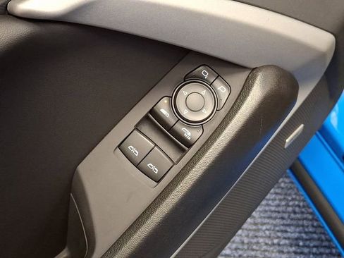Used 2022 Chevrolet Camaro LT w/ Technology Package RWD image 24