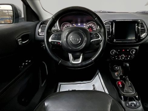 Used 2020 Jeep Compass Limited image 10