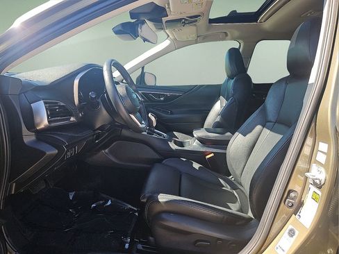 Used 2024 Subaru Outback Touring w/ Popular Package #2 image 23