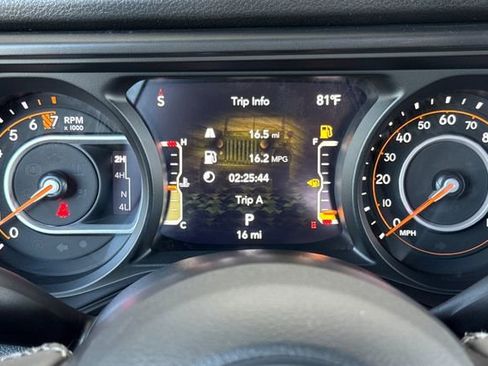 New 2025 Jeep Gladiator Sport AWD/4WD image 24