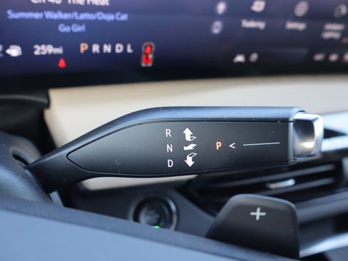 Used 2026 Buick Enclave Preferred w/ LPO, Floor Liner Package image 22