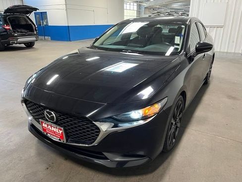 Used 2024 MAZDA MAZDA3 s FWD image 7