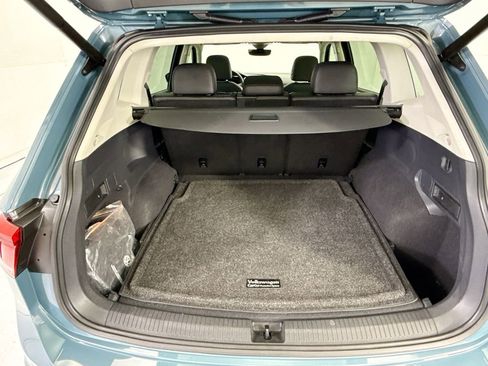 Used 2019 Volkswagen Tiguan SEL Premium AWD/4WD image 27