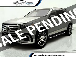Used 2024 Mercedes-Benz GLS 580 4MATIC w/ E-Active Body Control Package video 1