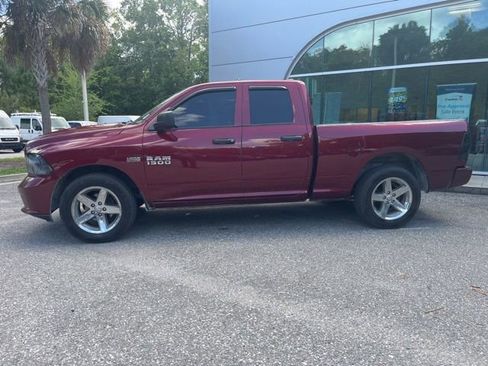 Used 2017 RAM 1500 Express w/ Express Value Package RWD image 2