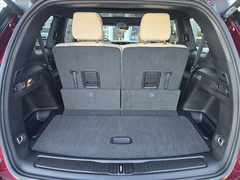 New 2025 Jeep Grand Cherokee L Limited w/ Trailer Tow Package image 21