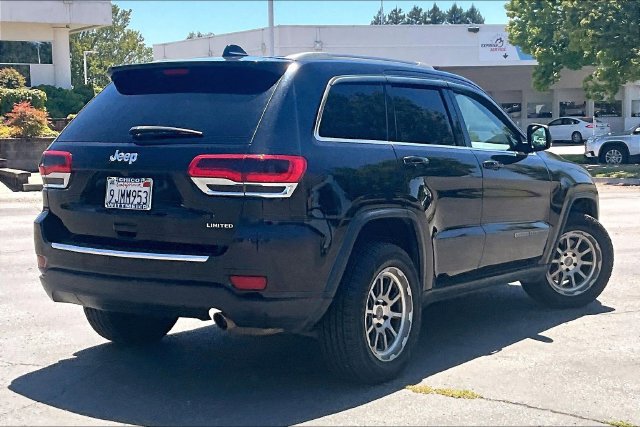Used 2019 Jeep Grand Cherokee Limited w/ Luxury Group II RWD image 13