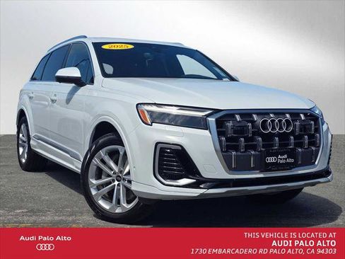 Used 2025 Audi Q7 3.0T Premium Plus AWD/4WD image 1