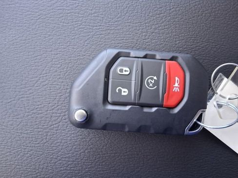 New 2026 Jeep Gladiator Sport image 29