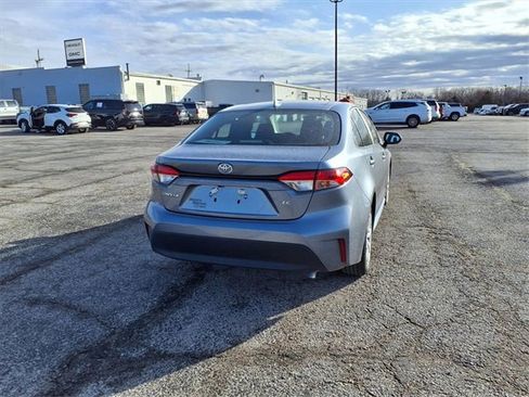 Used 2025 Toyota Corolla LE image 22