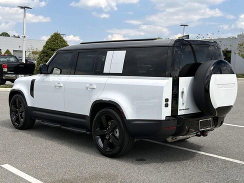 New 2026 Land Rover Defender 130 S AWD/4WD image 3