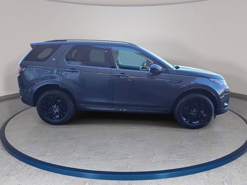 New 2025 Land Rover Discovery Sport S image 4