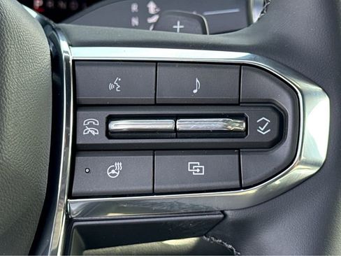 New 2026 GMC Acadia Elevation w/ Elevation Premium Package FWD image 18