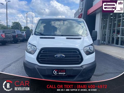 Used 2019 Ford Transit 250 130 Low Roof RWD image 2